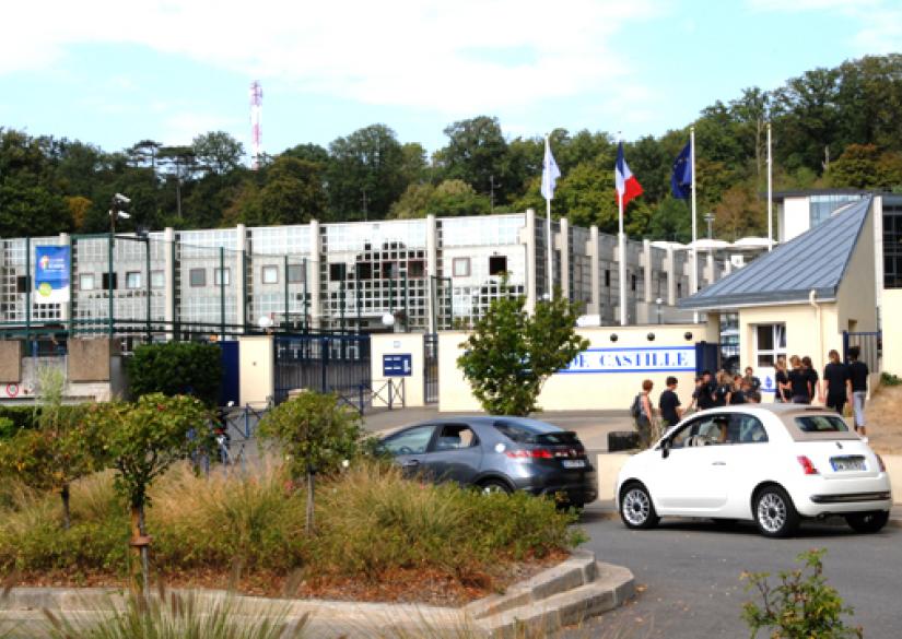 Lycée Blanche de Castille Public School  0