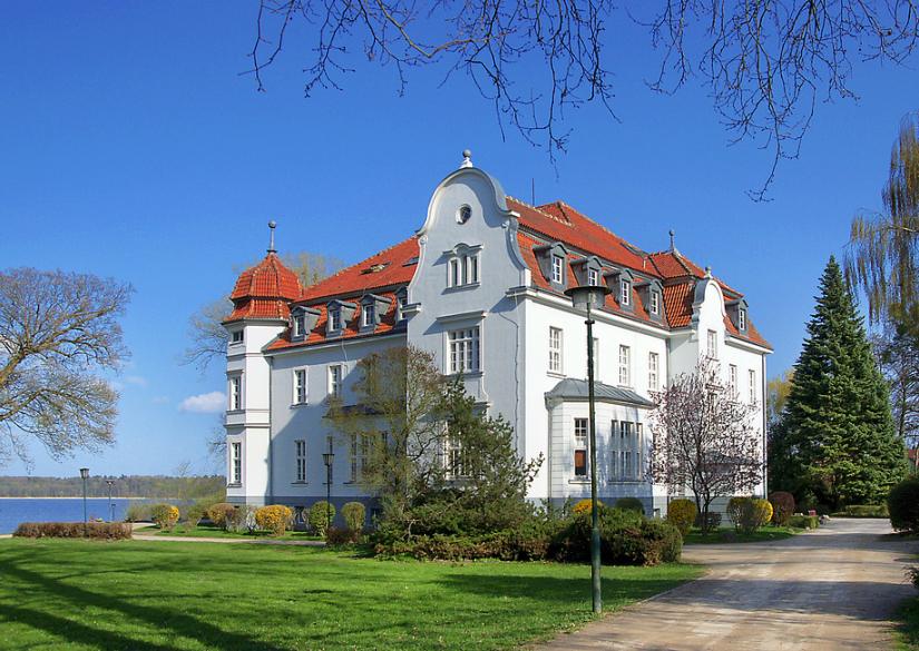 Internatgymnasium Schloss Torgelow Private School 1