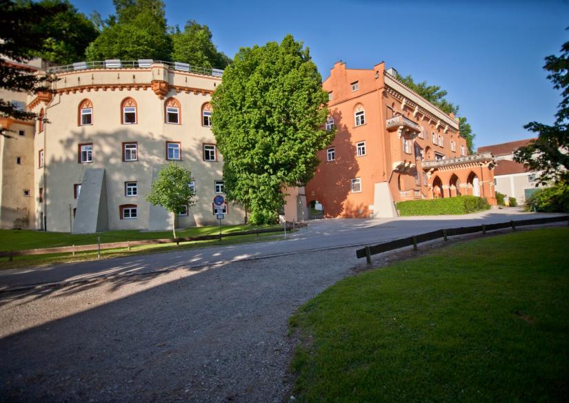 Internat Schule Schloss Stein 1