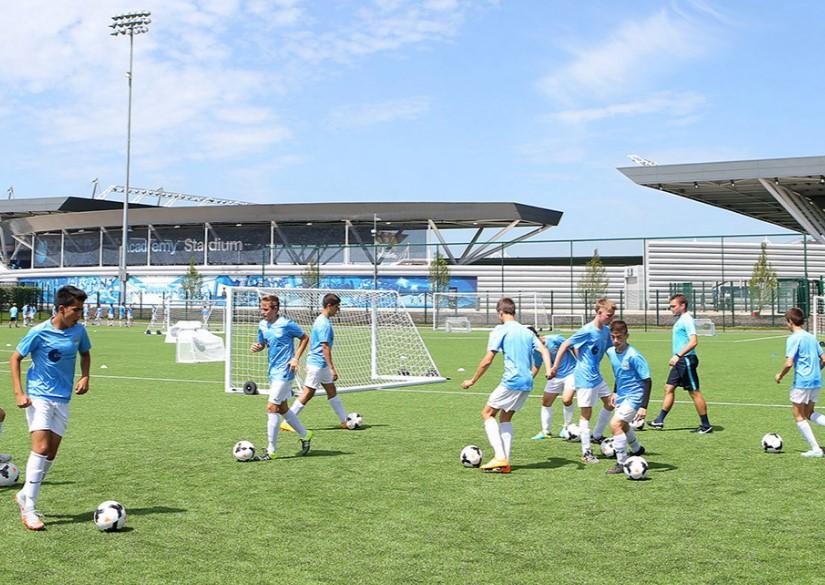 Manchester City Kids football camp in England 1