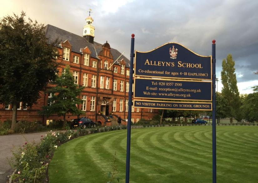 Alleyn's School 0