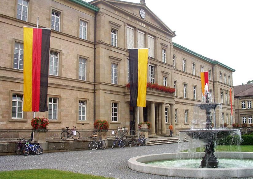 Eberhard Karls Universität Tübingen 0