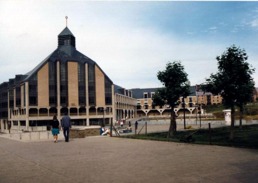 L’Université catholique de Louvain (UCL) 0