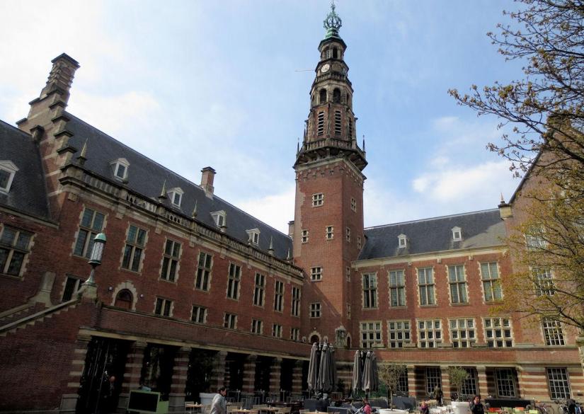 Universiteit Leiden (LEI) 1
