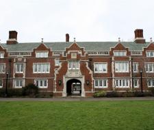 Reed College (Reed)