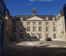 Université de Poitiers (UP)