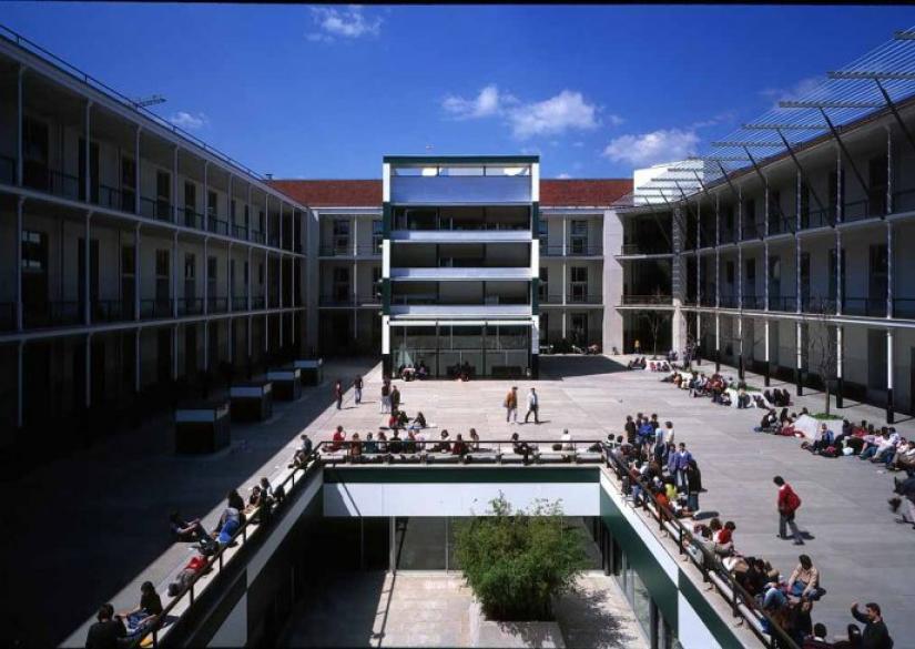Pompeu Fabra University 1