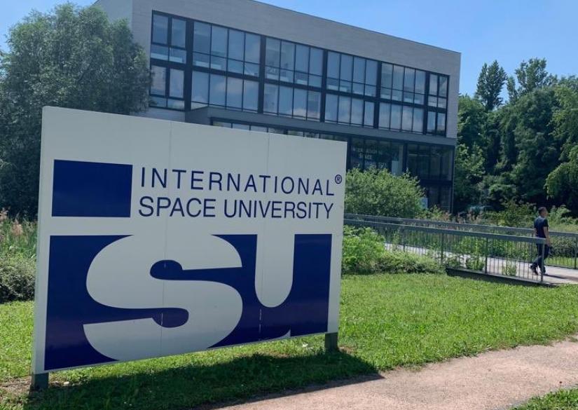 International Space University 1