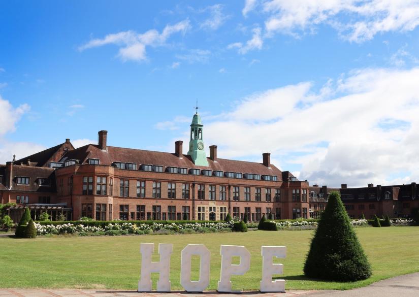 Liverpool Hope University 0